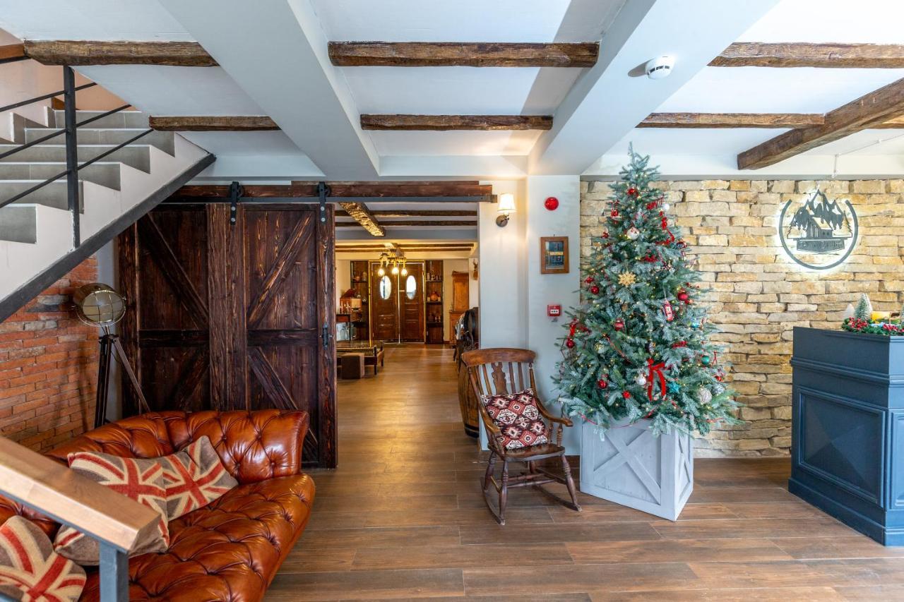 Pine Chalets By Ka Group グダウリ エクステリア 写真